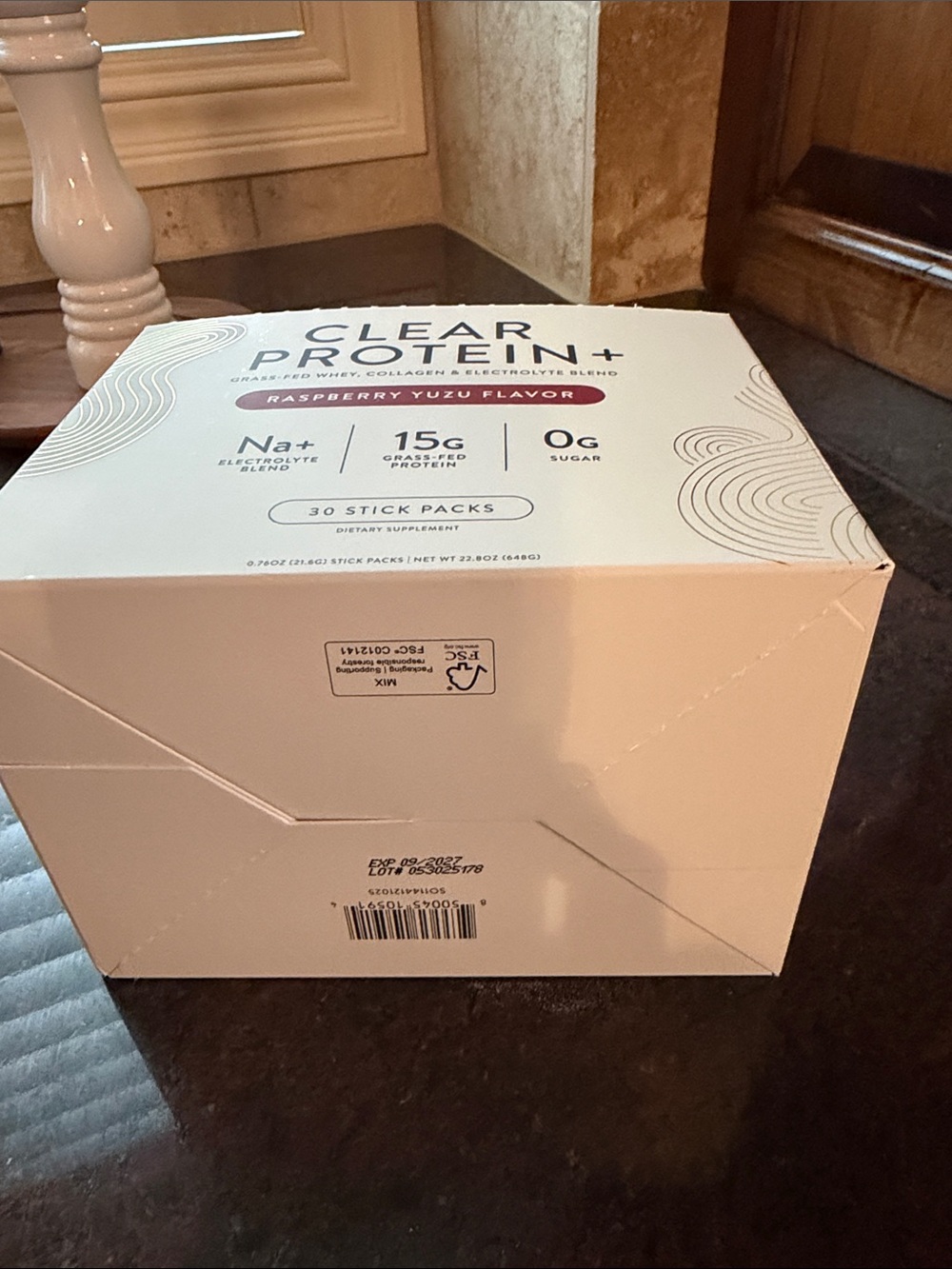 CLEAR PROTEIN+ Raspberry Yuzu Stick Packs - Picture 4 of 6